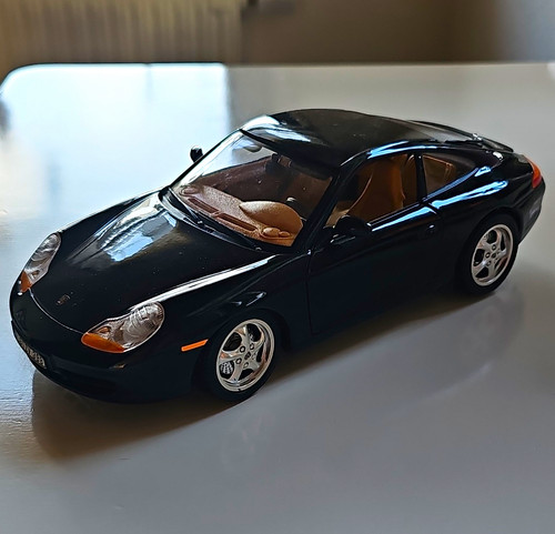 Bburago porsche 911 - 911, carrera