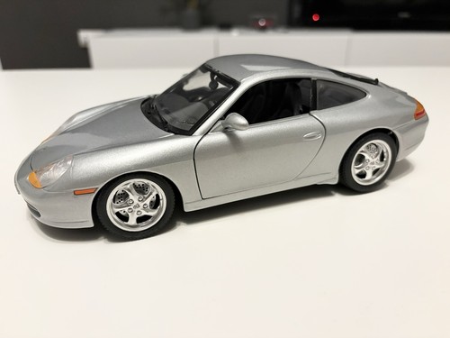 Modellauto bburago porsche 911 - bburago,