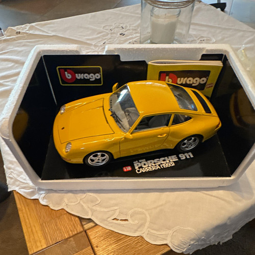 Bburago porsche 911 carrera - porsche,