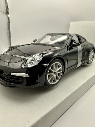 Porsche 911 carrera - (991),