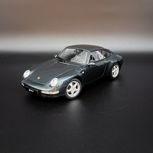 Porsche 911 carrera - 1:18,