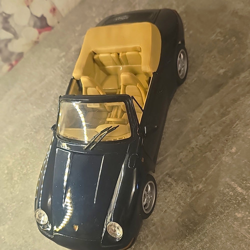 Maisto porsche 911 - maisto,